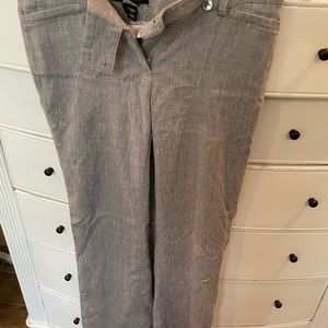 White House black market size 2r pants